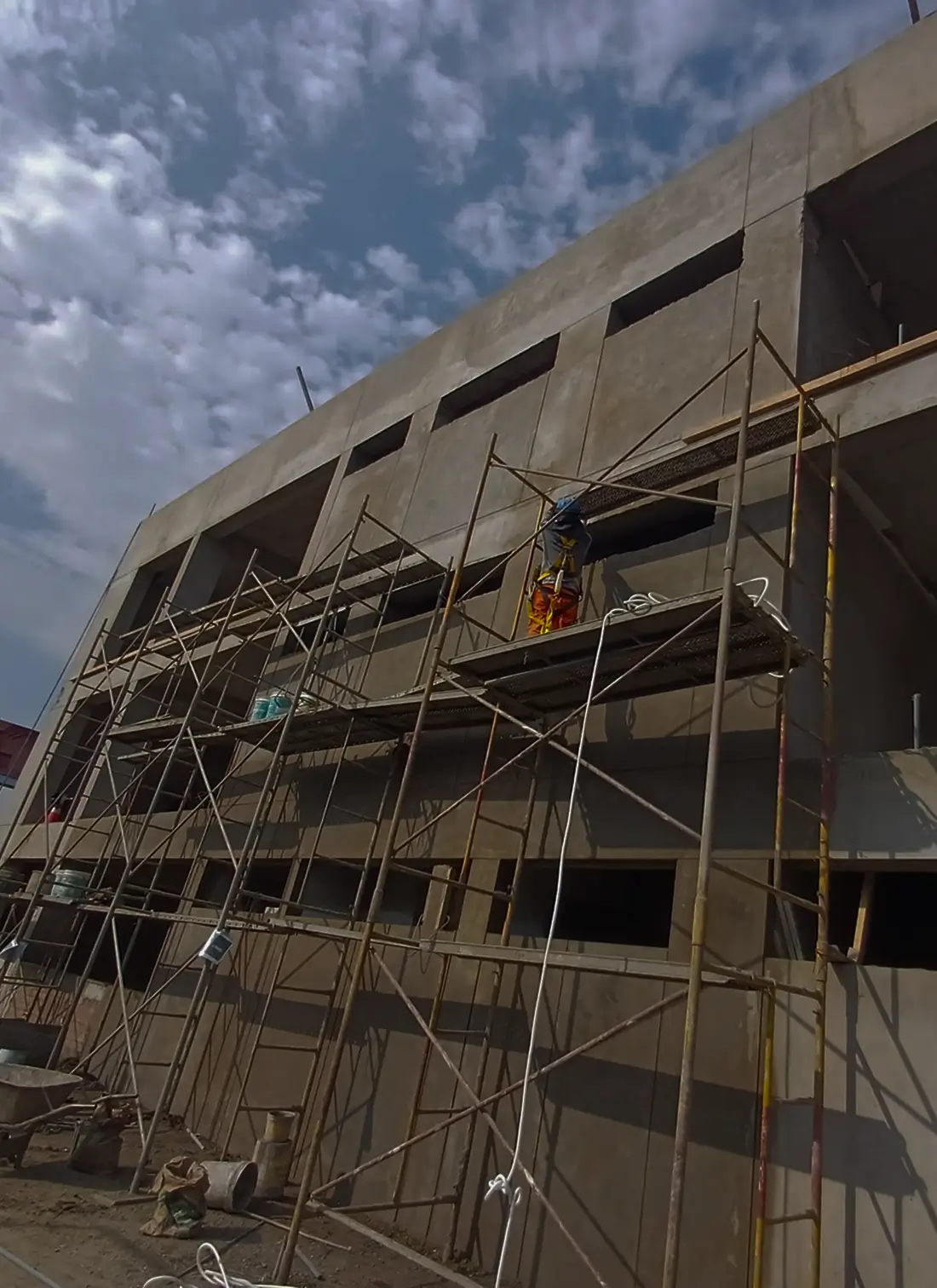 Tarrajeo de paredes y exteriores en Lima - JELCOM S.A.C.